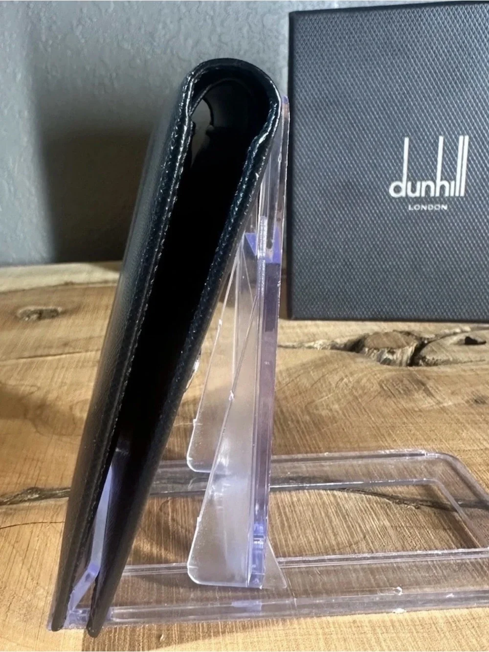 Dunhill London Black Saffiano Leather 8CC Bifold Wallet Logo Medallion w/ Box